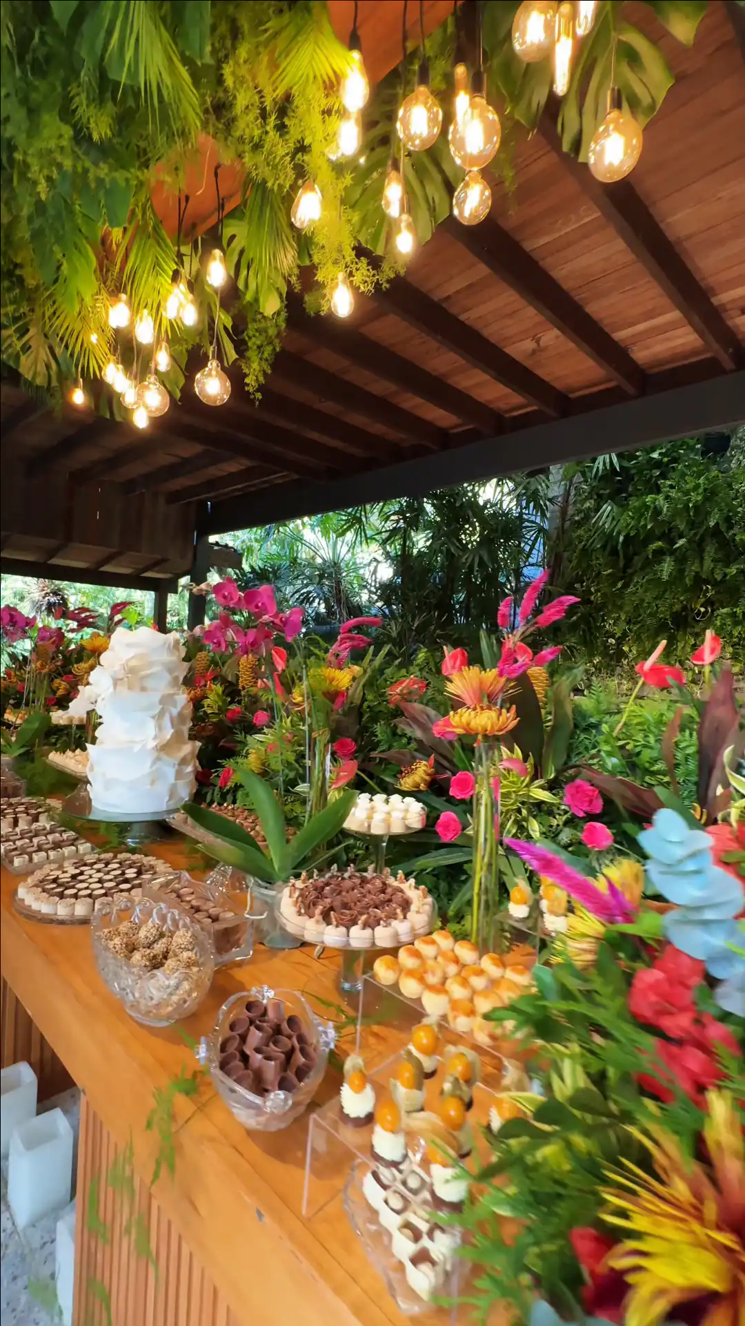 flixier-2025-10-22T14_50_35.044Z