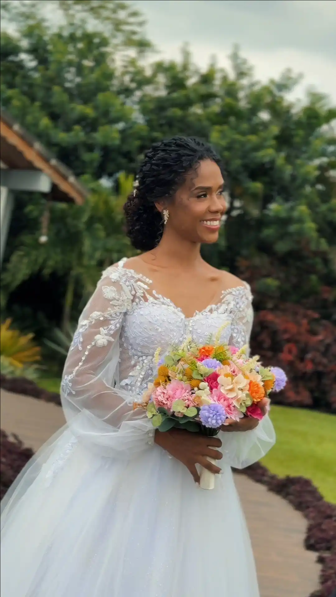 flixier-2025-10-22T15_06_36.117Z